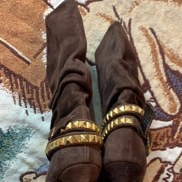 Vintage Iceberg Scrunchy Brown Suede Stiletto Boot gold stud wrap strap heel 8 - Picture 6 of 16